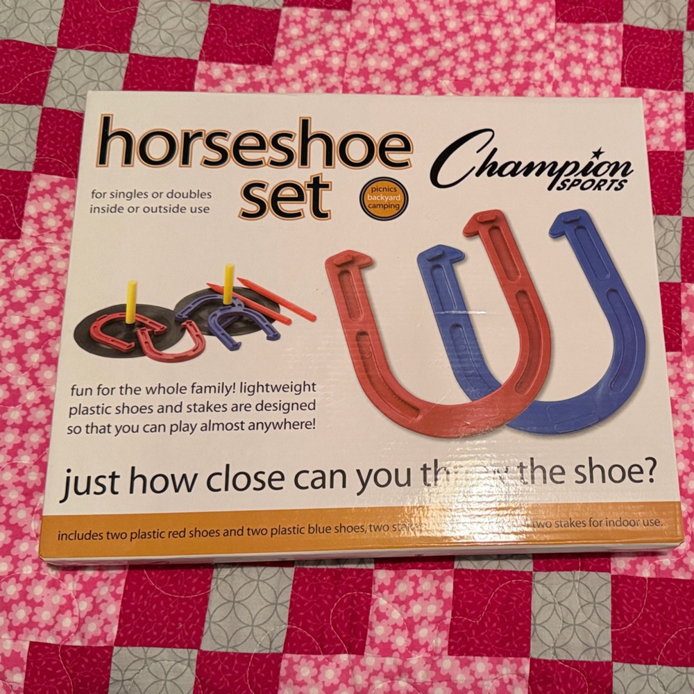 Champion Sports Horseshoe Set